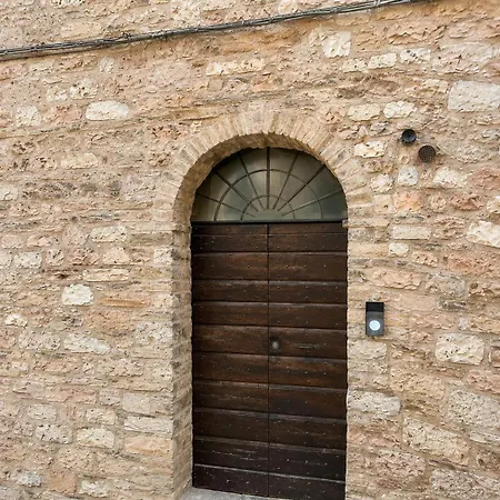 Apartamento In Pietra Con Sauna Nel Cuore Di *