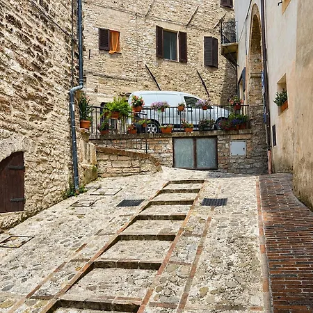 In Pietra Con Sauna Nel Cuore Di